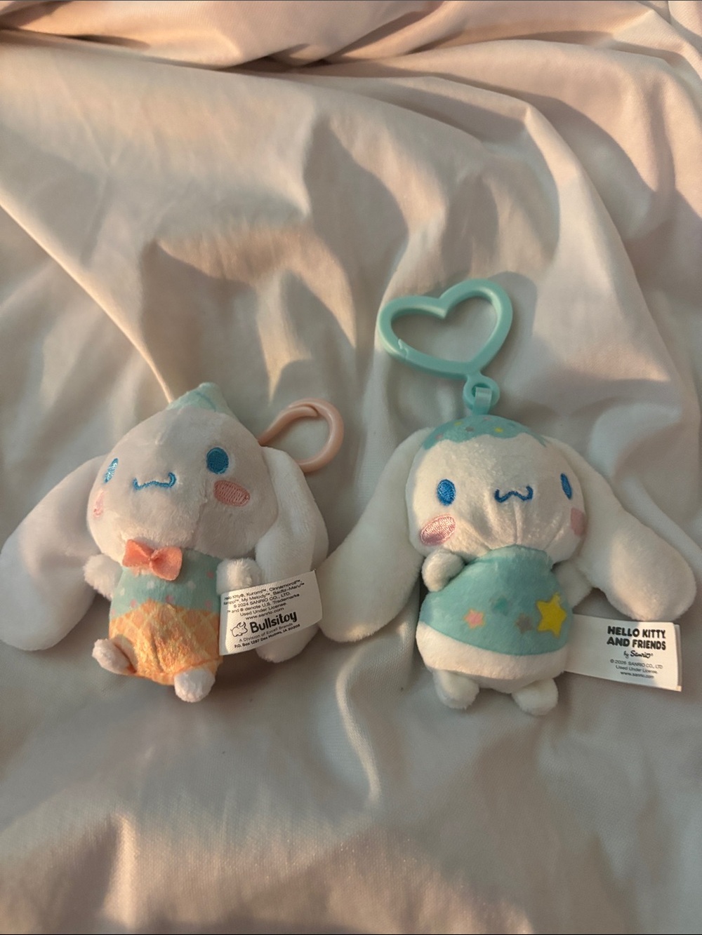 Sanrio Cinnamoroll Twin Clip Plush Set in Mint, White and Peach